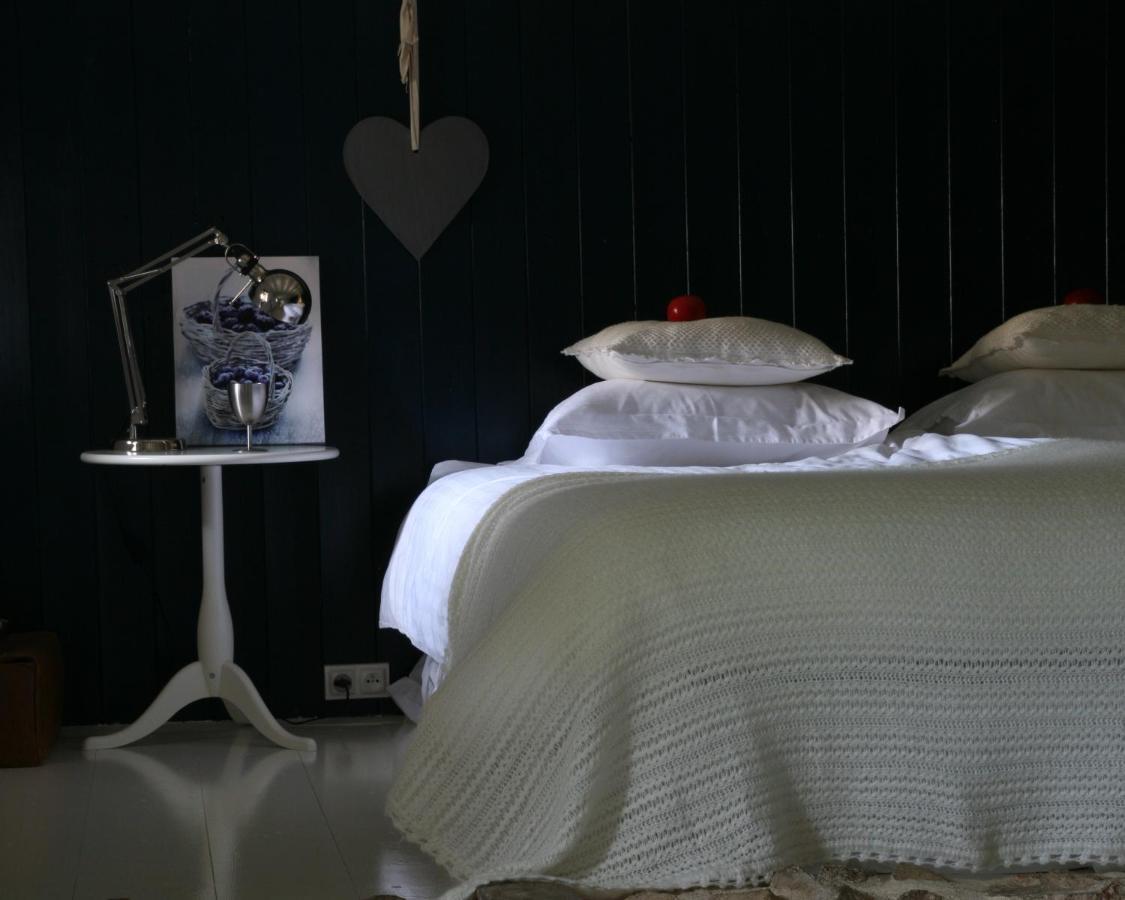 Bed and Breakfast La Paresse En Douce Tours-Sur-Meymont Exterior foto