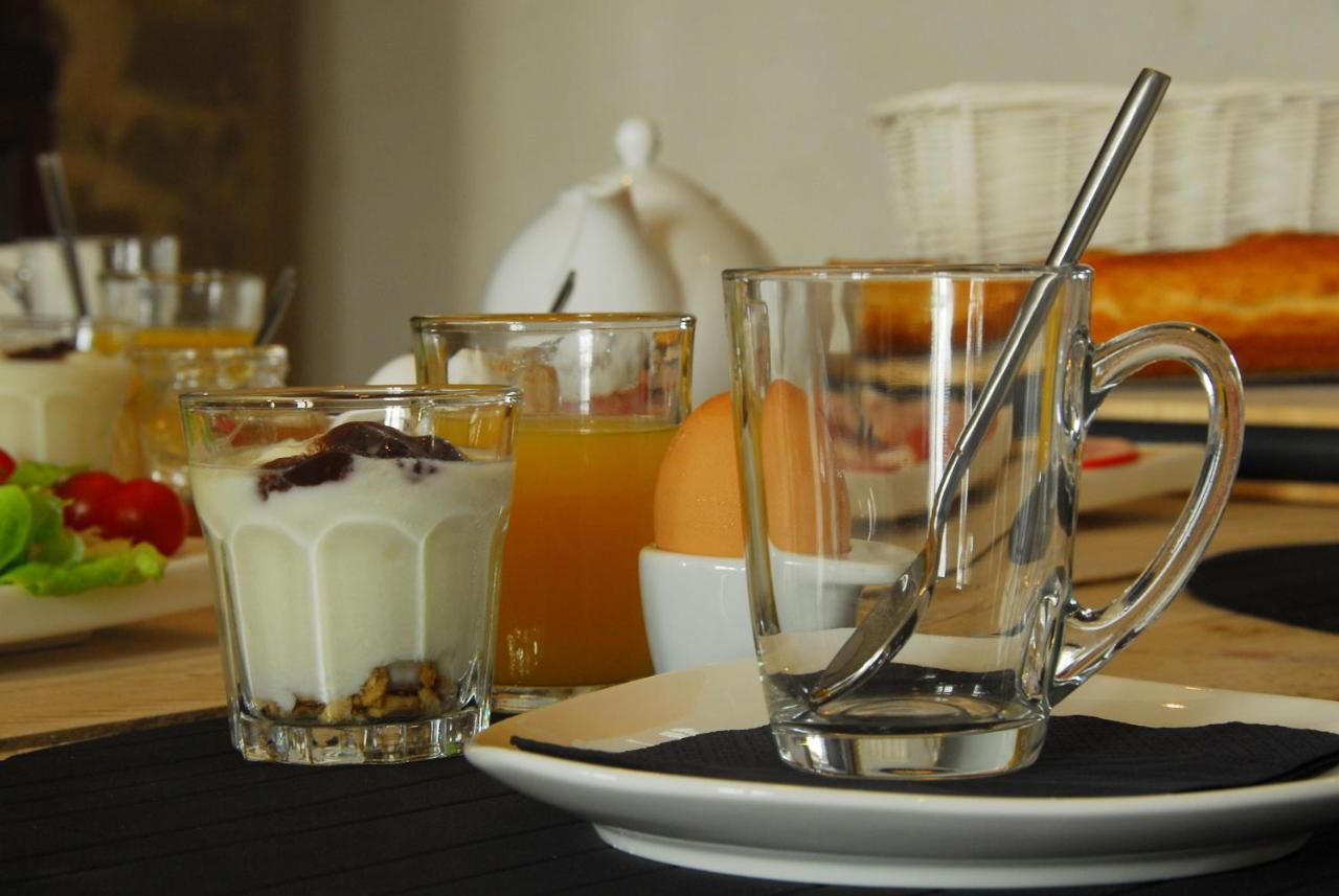 Bed and Breakfast La Paresse En Douce Tours-Sur-Meymont Exterior foto